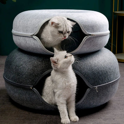 Why Sleep Is Essential for Pets: Comfort, Security & Play Combined
