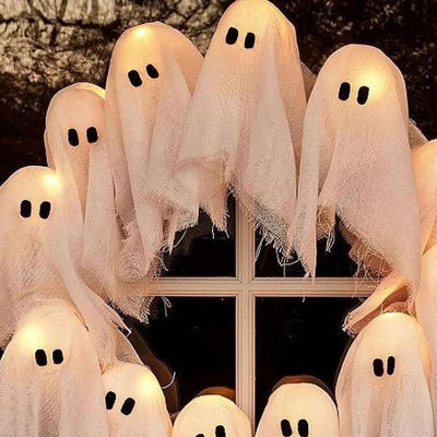 DIY Halloween Ghost Light Wreath, White Illuminated Ghost Wreath, Front Door Decoration, Indoor and Outdoor Wall, Window, Porch, Courtyard, Garden, Farmhouse, Family Party, Dance Party Decoration (No Battery, Need to Purchase AA Battery Yourself)